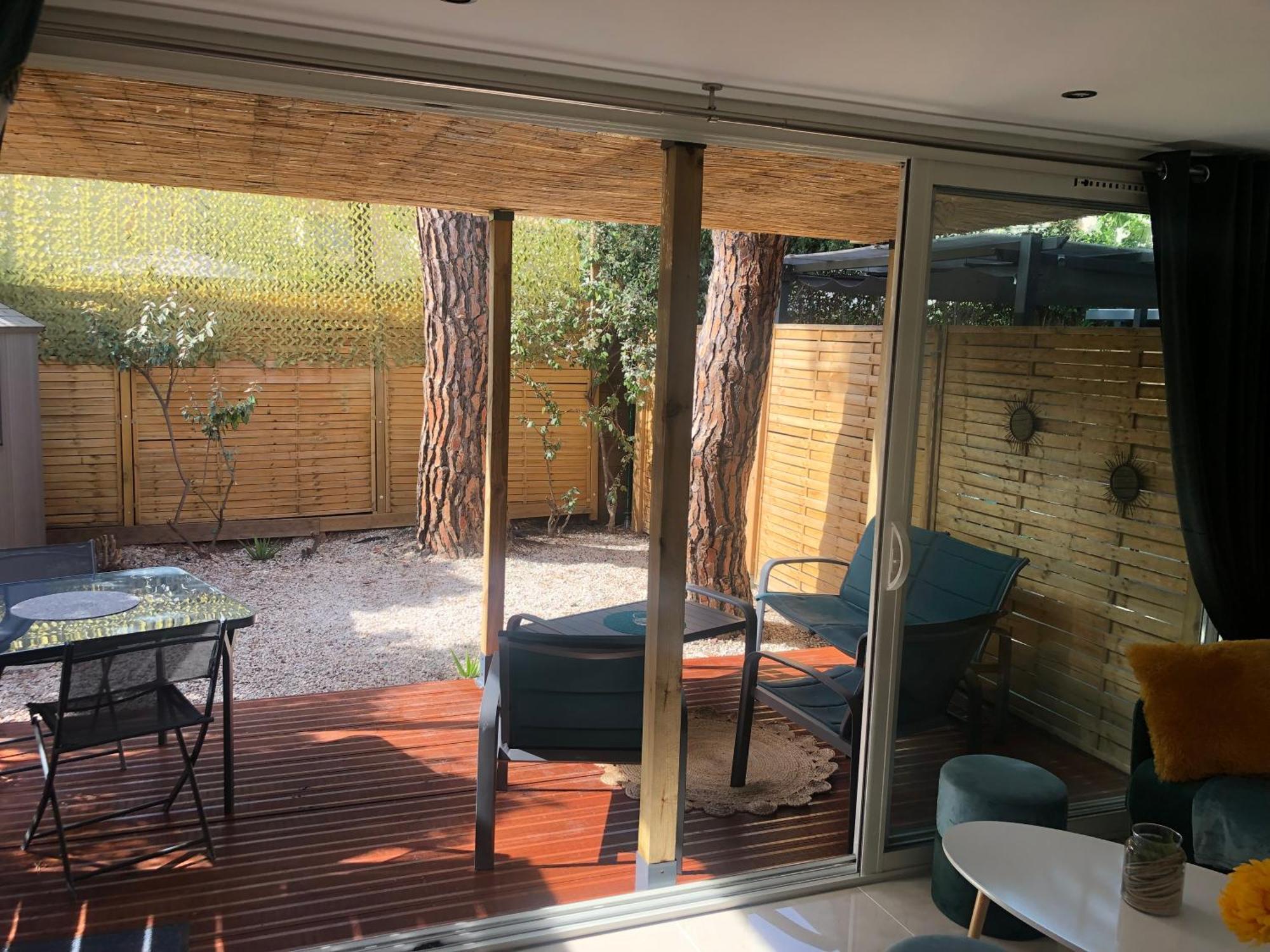 Cookie - Entierement Neuf - A 100 M De L'entree Du Village Naturiste Agde